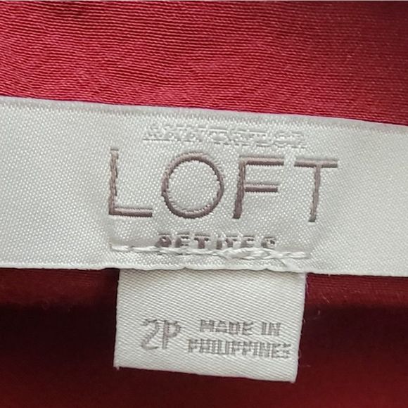 BNWOT Ann Taylor LOFT red pleated mini skirt - Picture 4 of 6